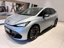 CUPRA Born 79/84 e-Boost 170kW/231PS in Licht-Silber Metallic