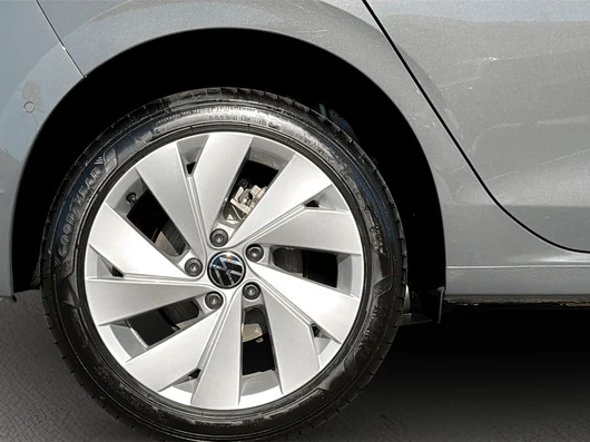Bild eines VW Golf Rabbit mHEV DSG