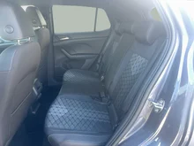 VW T-Cross R-Line TSI in 5W Rauchgrau Metallic