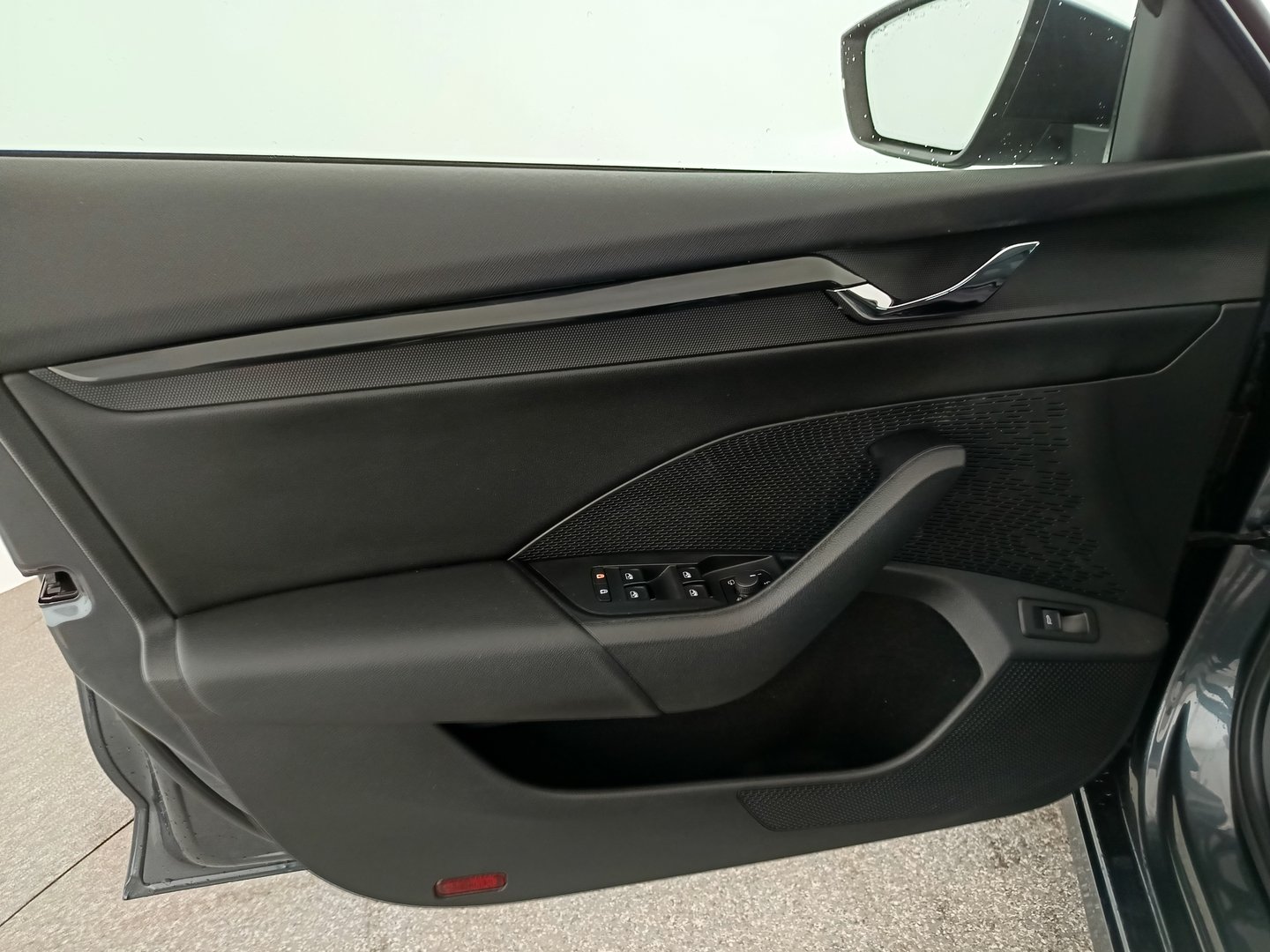 Škoda OCTAVIA Combi Ambition TDI | Bild 10 von 37