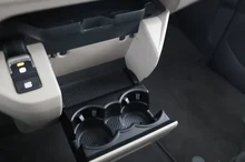 VW Multivan Edition ÜH eHybrid 180 kW 4M in Candyweiß/Dach Deepblack