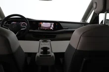 VW Multivan Edition ÜH eHybrid 180 kW 4M in Candyweiß/Dach Deepblack