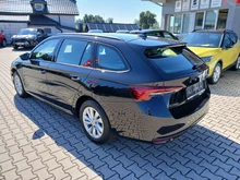 Škoda Octavia Combi Selection TDI DSG in Black-Magic Perleffekt