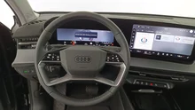 Audi Q3 TFSI 110 kW  intense in Mythosschwarz Metallic