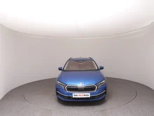 Škoda Octavia Combi Selection TDI DSG in Race-Blau Metallic