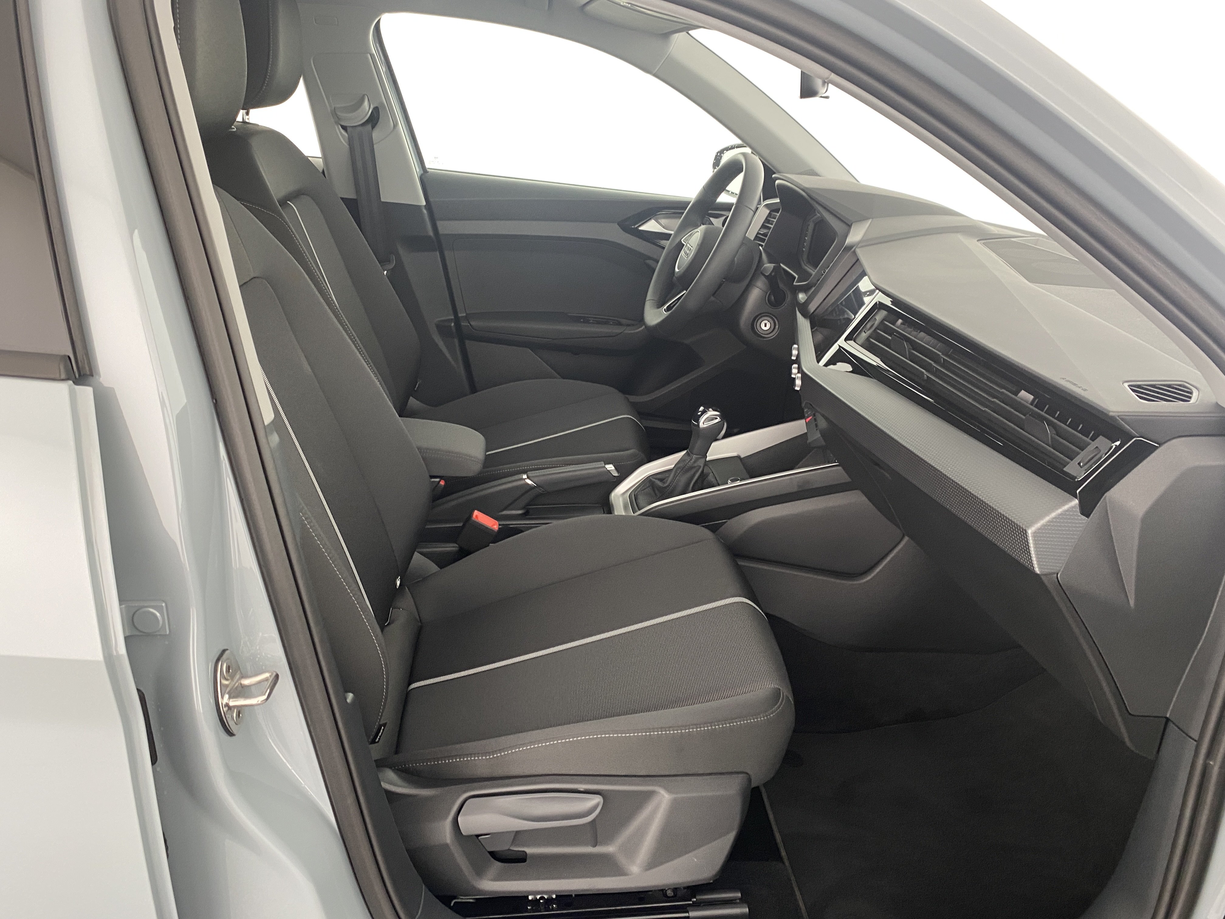 A1 Sportback 25 TFSI advanced