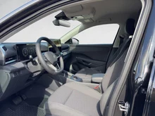 VW T-Roc Life eTSI DSG in Grenadillschwarz Metallic