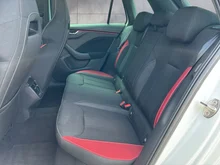 Škoda Kamiq Monte Carlo TSI DSG in Moon-Weiß Metallic