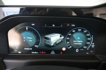 VW Caravelle Edition eHybrid 171 kW in Stone Grey