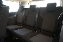 VW Caravelle Edition eHybrid 171 kW in Stone Grey