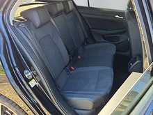 VW Golf Rabbit mHEV DSG in Grenadillschwarz Metallic