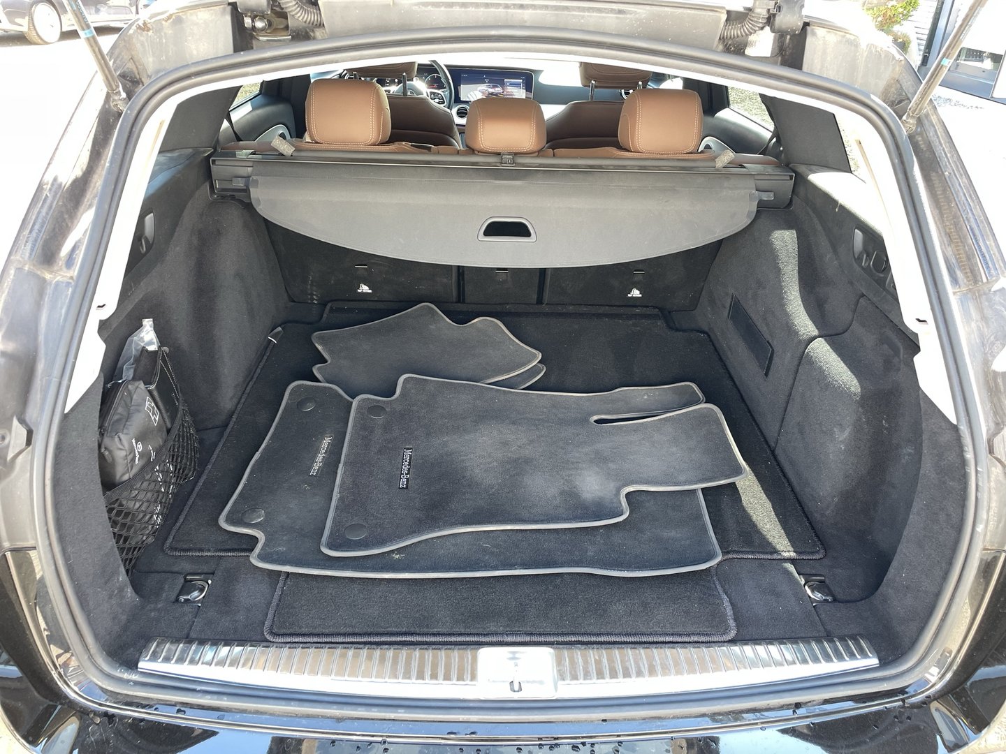 Mercedes E 200 d T Austria Edition Aut. | Bild 25 von 29
