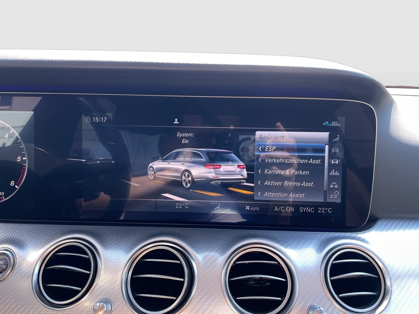 Mercedes E 200 d T Austria Edition Aut. | Bild 19 von 29