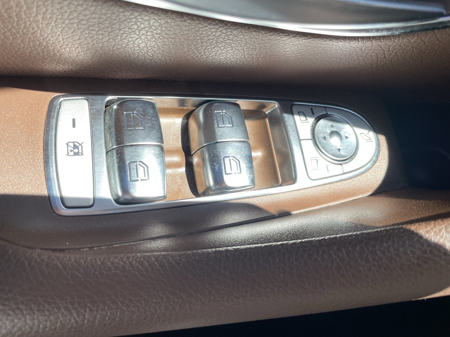 Mercedes E 200 d T Austria Edition Aut. | Bild 7 von 29