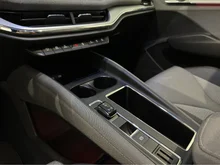 Škoda Enyaq 80 in Black-Magic Perleffekt