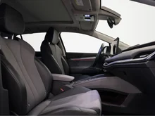 Škoda Enyaq 80 in Black-Magic Perleffekt