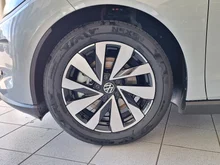 VW ID.Polo ID. Polo Life Edition 155 kW - 52 kWh in Oyster Silver Metallic