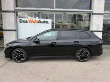 VW Golf Variant Sport TDI DSG in Grenadillschwarz Metallic