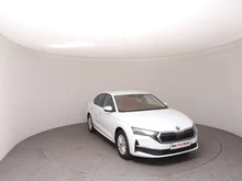 Škoda Octavia Selection TSI in Moon-Weiß Metallic