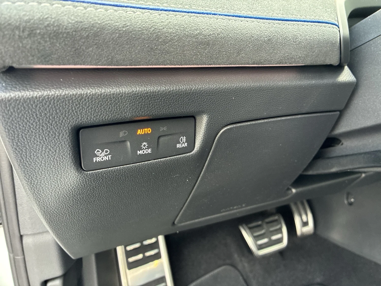 Bild eines VW Passat Variant Sport eTSI DSG
