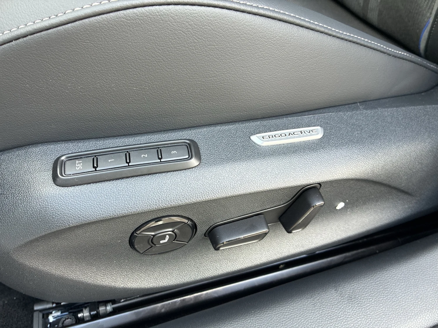 Bild eines VW Passat Variant Sport eTSI DSG