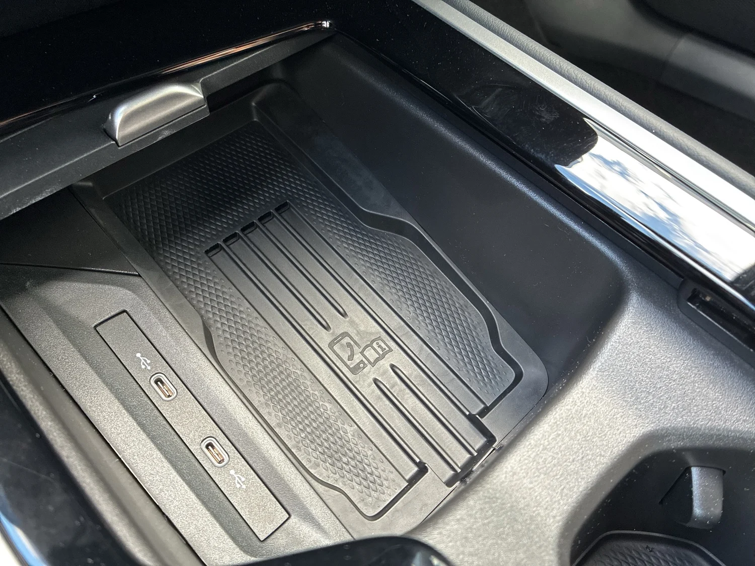 Bild eines VW Passat Variant Sport eTSI DSG