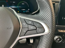 Renault Arkana Engineered in weiss - metallic