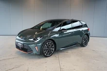 CUPRA Born VZ 79/84 240kW/326PS in Dark Forest Metallic