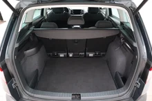 Škoda Karoq Style SC TDI DSG in dunkelgrau - metallic