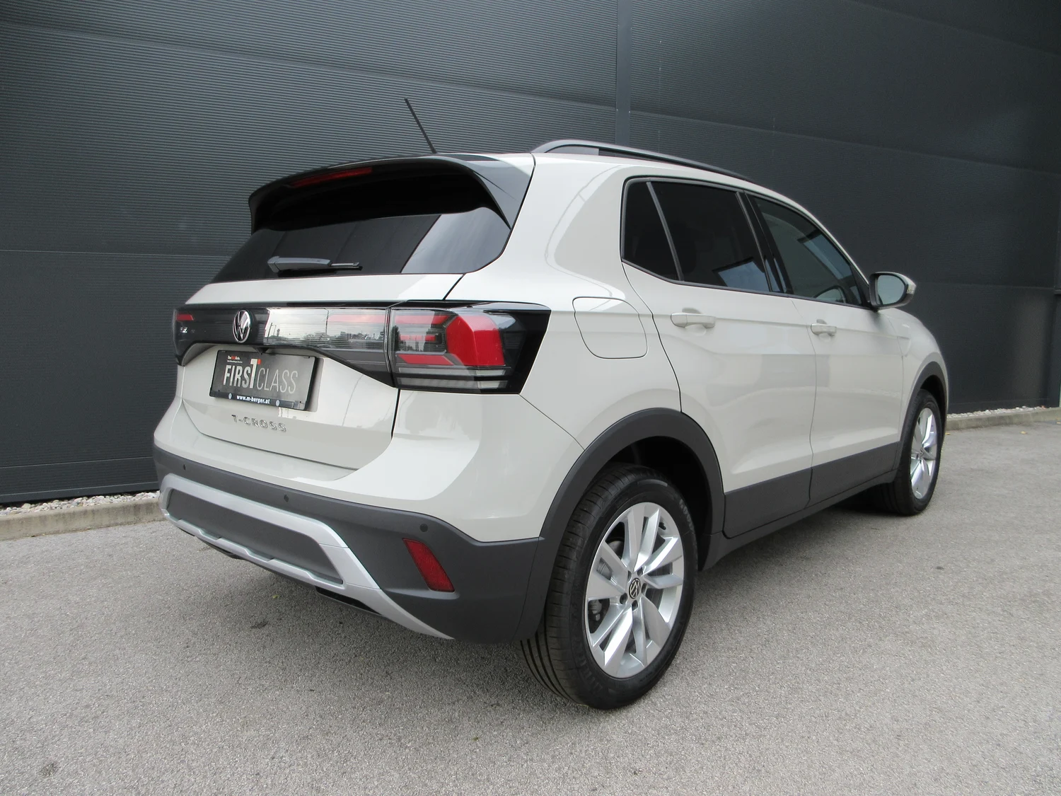 Bild eines T-Cross Friends TSI DSG