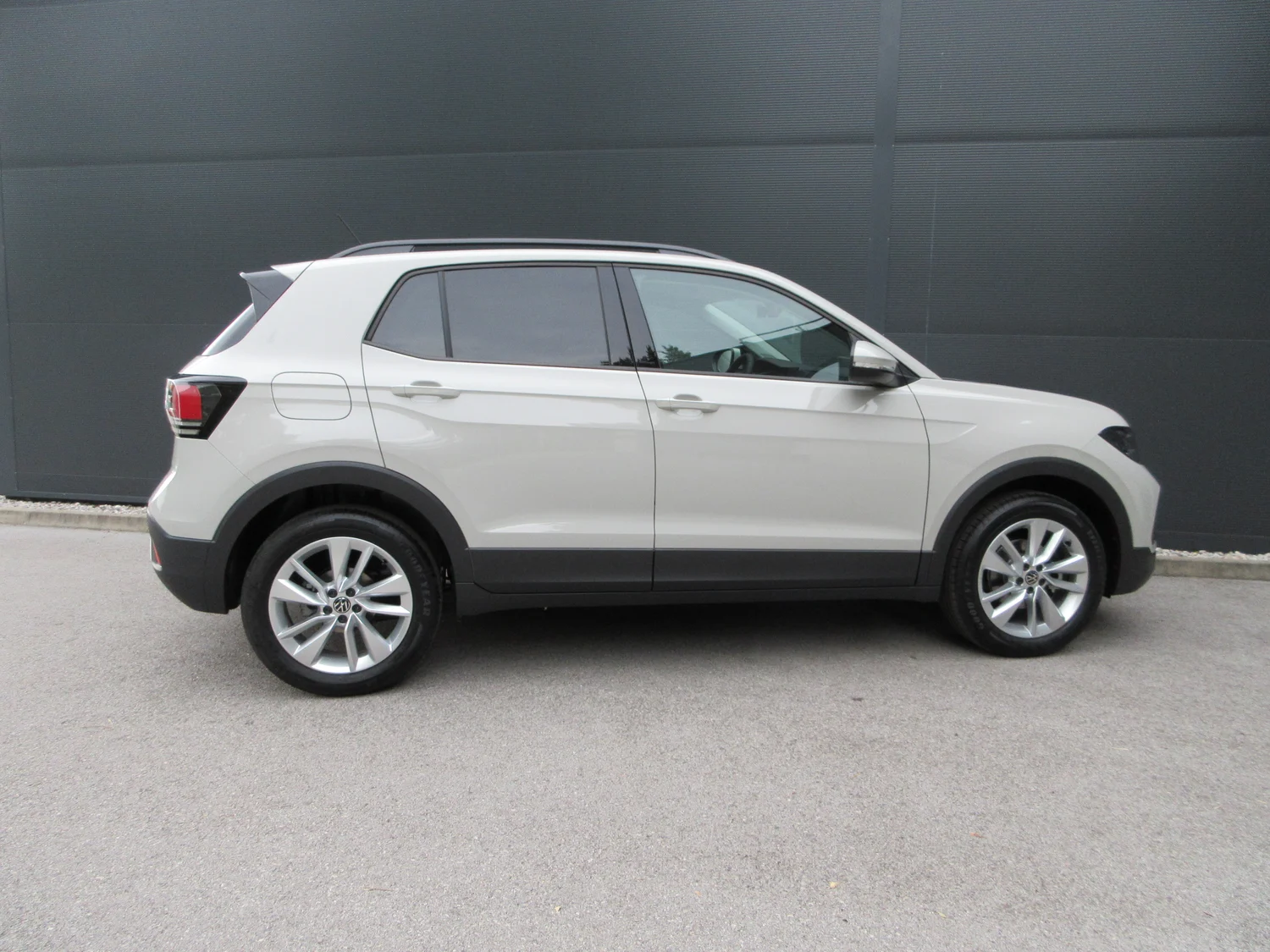 Bild eines T-Cross Friends TSI DSG
