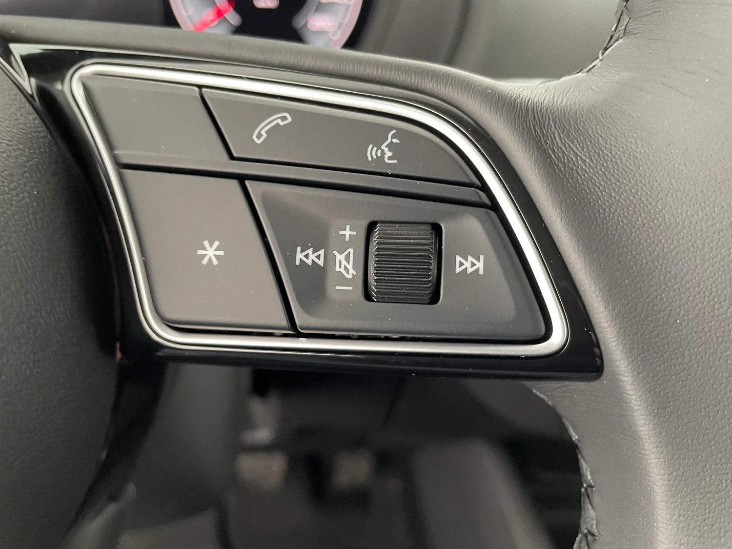 Bild eines Audi Q2 30 TFSI admired