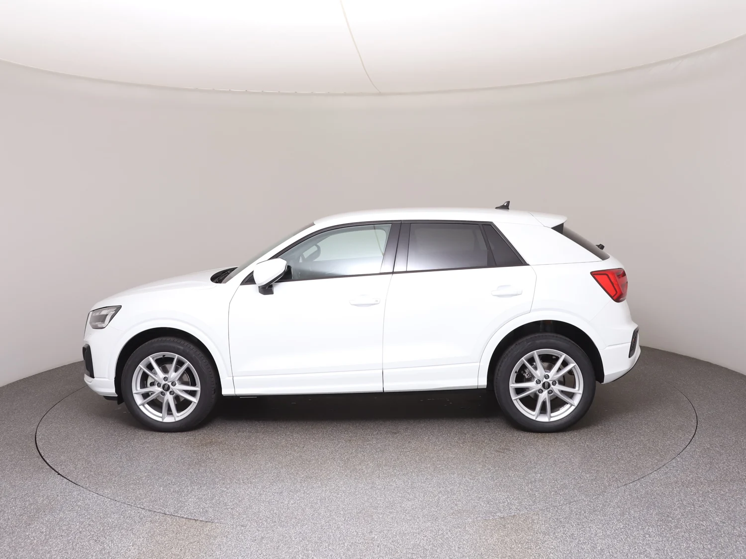 Bild eines Audi Q2 30 TFSI admired