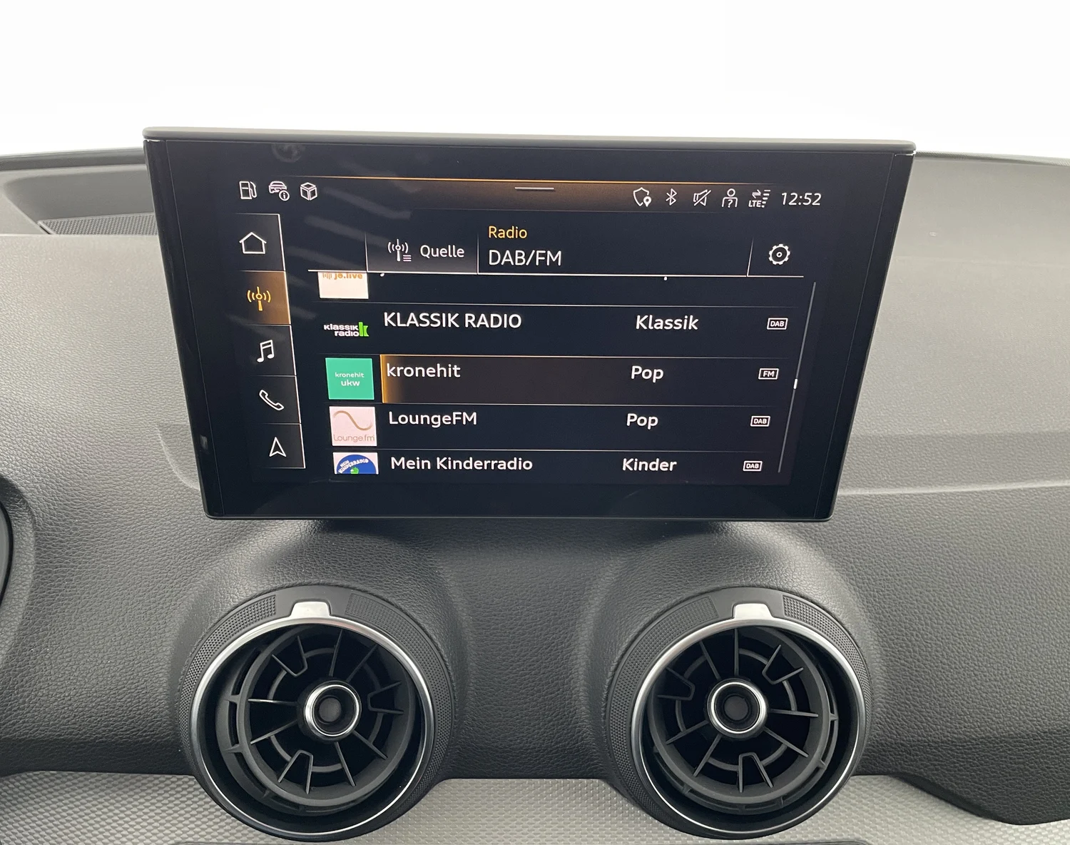 Bild eines Audi Q2 30 TFSI admired