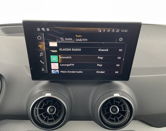 Bild eines Audi Q2 30 TFSI admired