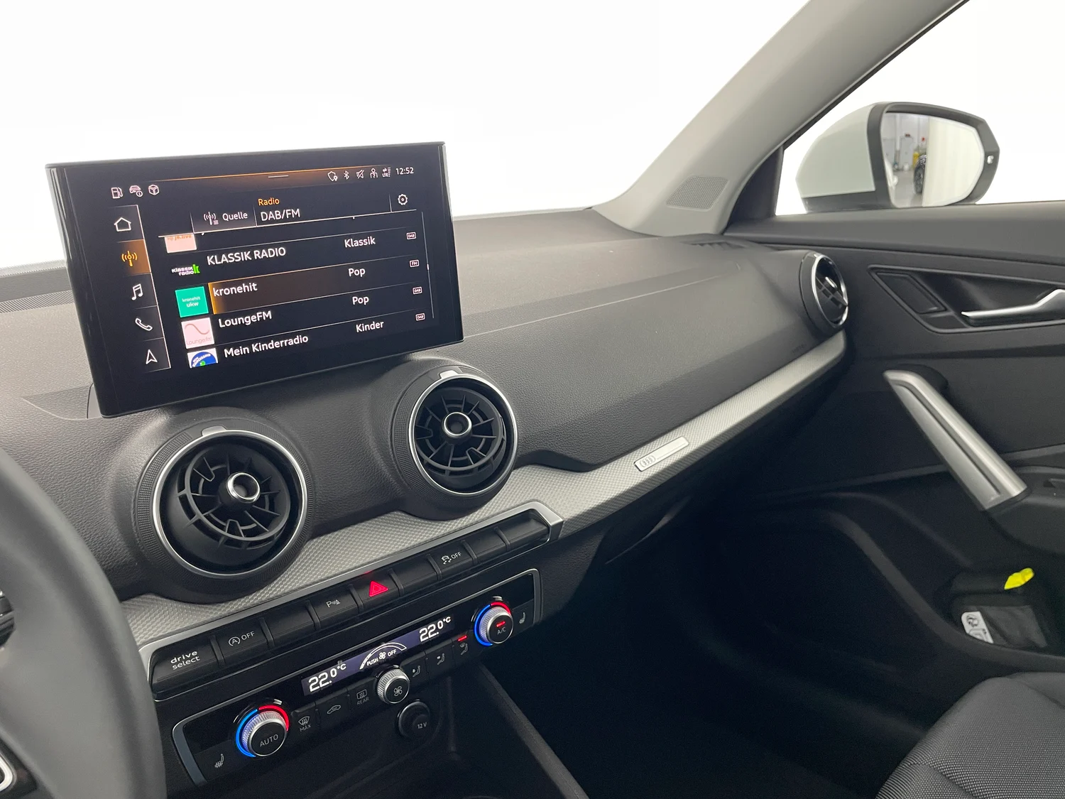 Bild eines Audi Q2 30 TFSI admired