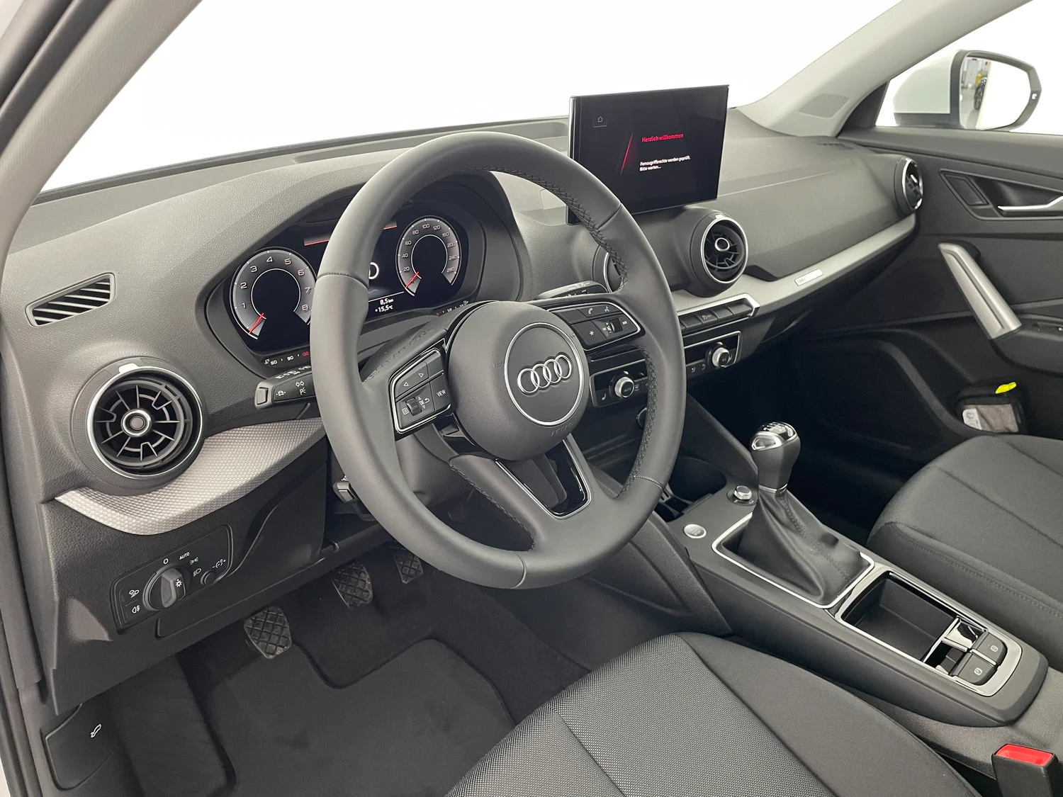Bild eines Audi Q2 30 TFSI admired