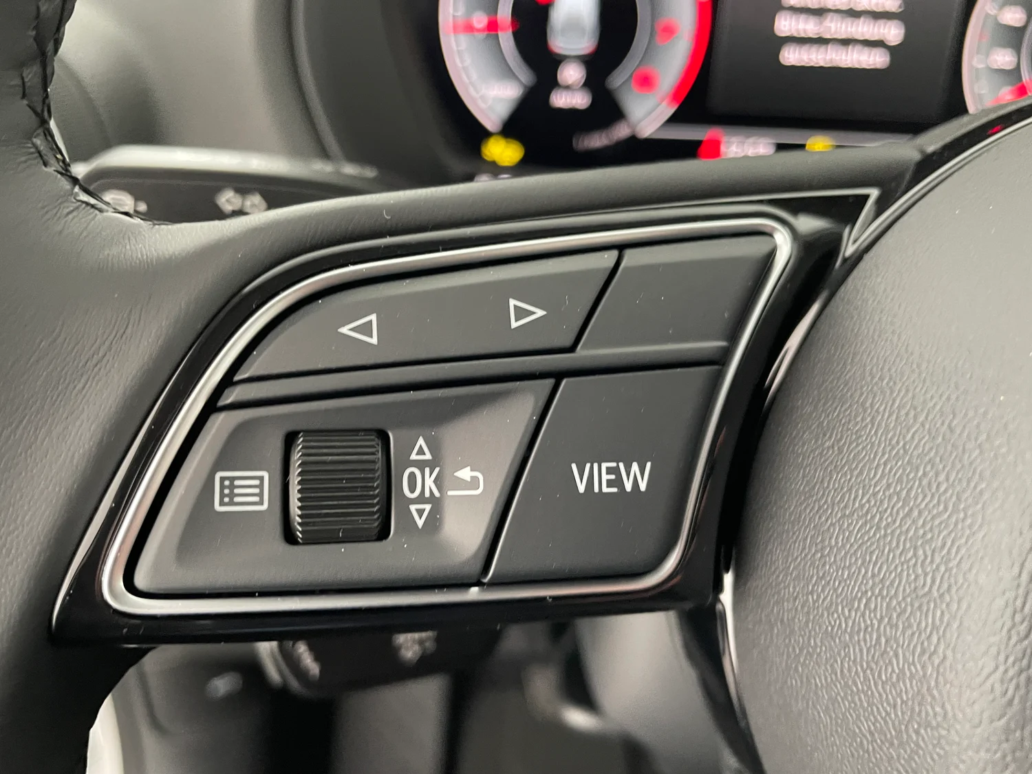 Bild eines Audi Q2 30 TFSI admired