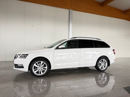 Škoda OCTAVIA Combi 4x4 Style TDI