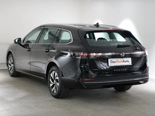 Bild eines VW Passat Variant Business TDI DSG