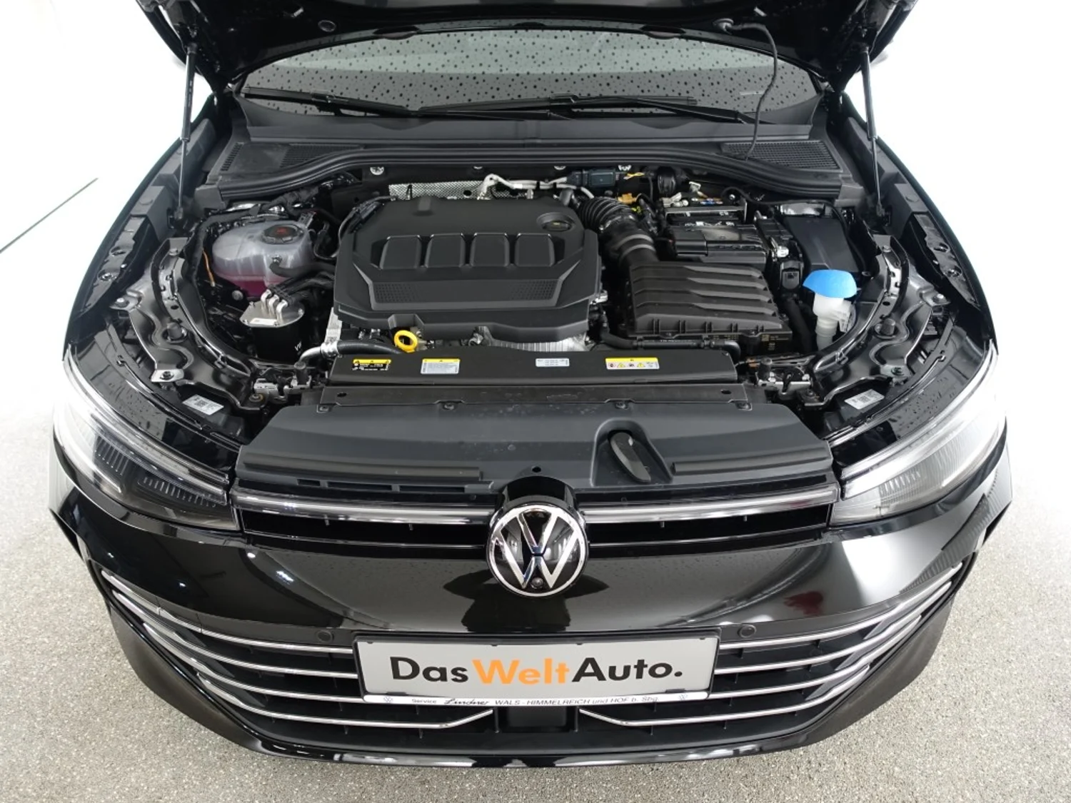 Bild eines VW Passat Variant Business TDI DSG