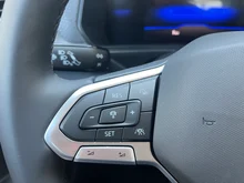 VW T-Cross 4Me TSI in Reflexsilber Metallic