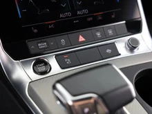 Audi A6 Avant 40 TDI quattro Sport in brillantschwarz