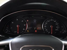 Audi A6 Avant 40 TDI quattro Sport in brillantschwarz
