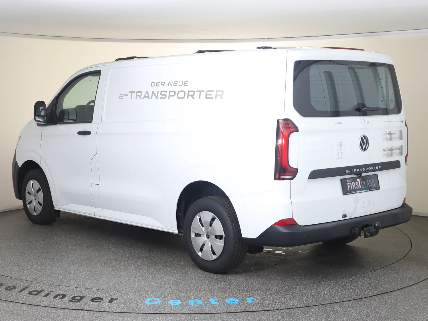 Bild eines e-Transporter Kastenwagen 100 kW