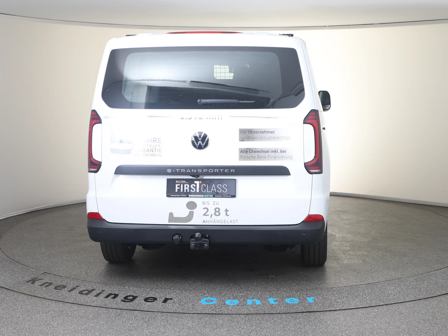 Bild eines e-Transporter Kastenwagen 100 kW