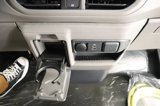 Bild eines e-Transporter Kastenwagen 100 kW