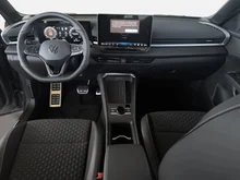 VW T-Roc R-Line eTSI DSG in Wolf Grey Dach Black Uni