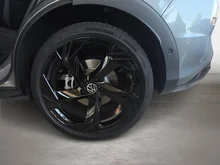 VW T-Roc R-Line eTSI DSG in Wolf Grey Dach Black Uni