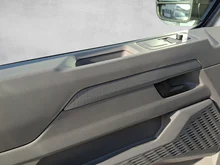 VW Transporter Doka-Pritsche TDI in Clear White
